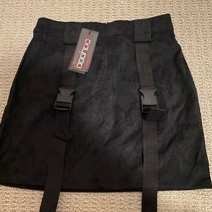 Brand new with tag skirt with buckets